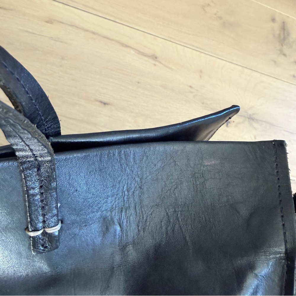 Clare V. Simple Tote in Black Leather and Faux Fur - Picture 8 of 9